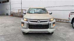 میتسوبیشی L200